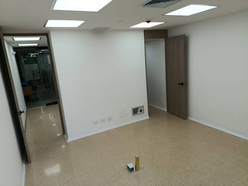 Consultorio en arriendo en San Diego, Medellín, 33 m² · foto 7 de 10