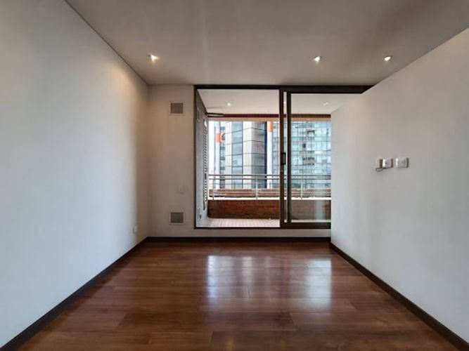 Apartamento de 1 alcoba en arriendo en Parque Central Bavaria, Bogotá, 47 m² · foto 3 de 20
