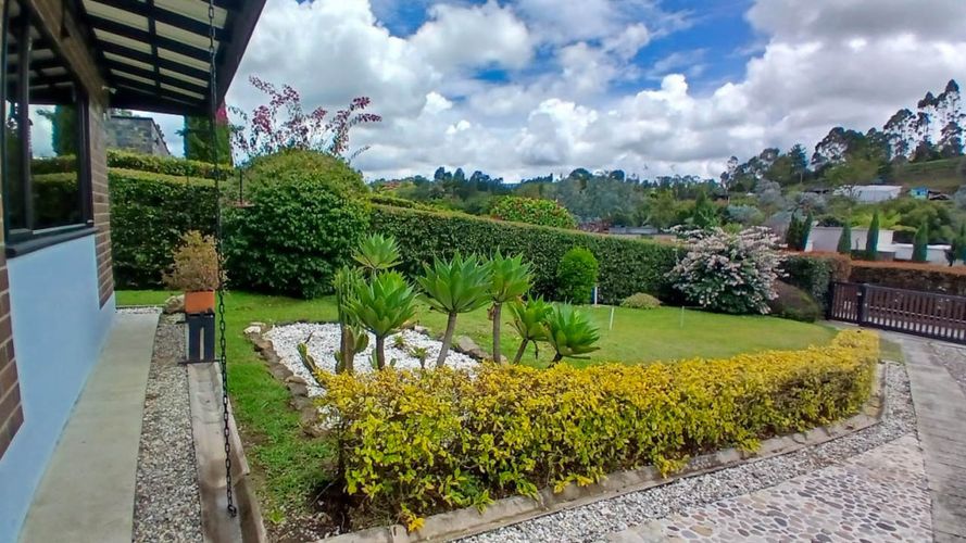Finca en arriendo en Guapante, Guarne, 330 m² · foto 3 de 24