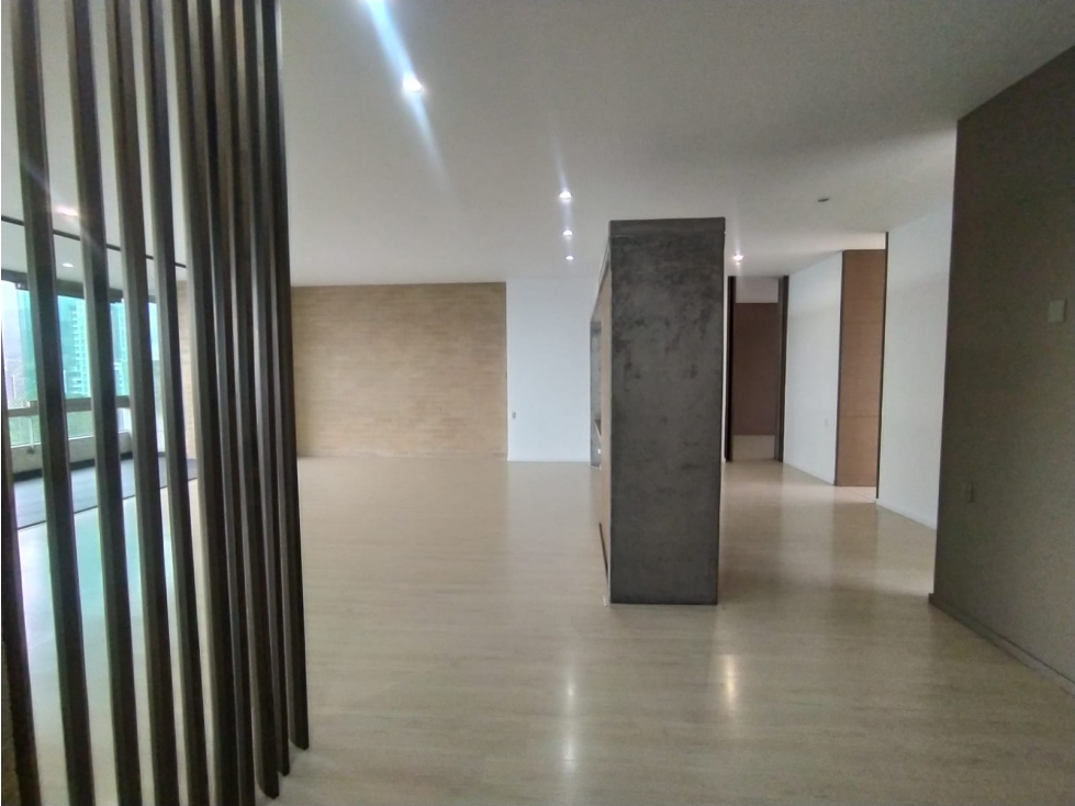 Apartamento en arriendo en Los Balsos, Medellín · foto 9 de 24