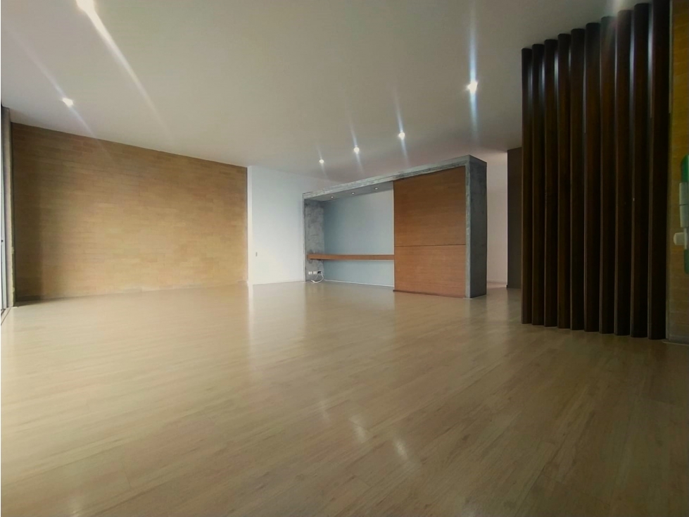 Apartamento en arriendo en Los Balsos, Medellín · foto 12 de 24