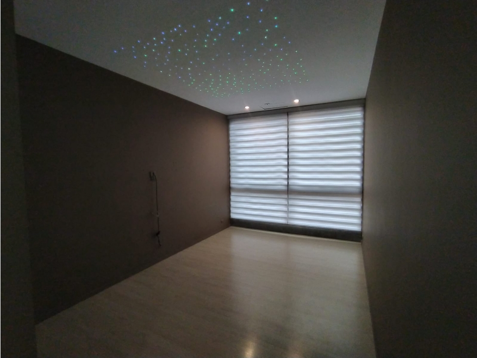 Apartamento en arriendo en Los Balsos, Medellín · foto 16 de 24