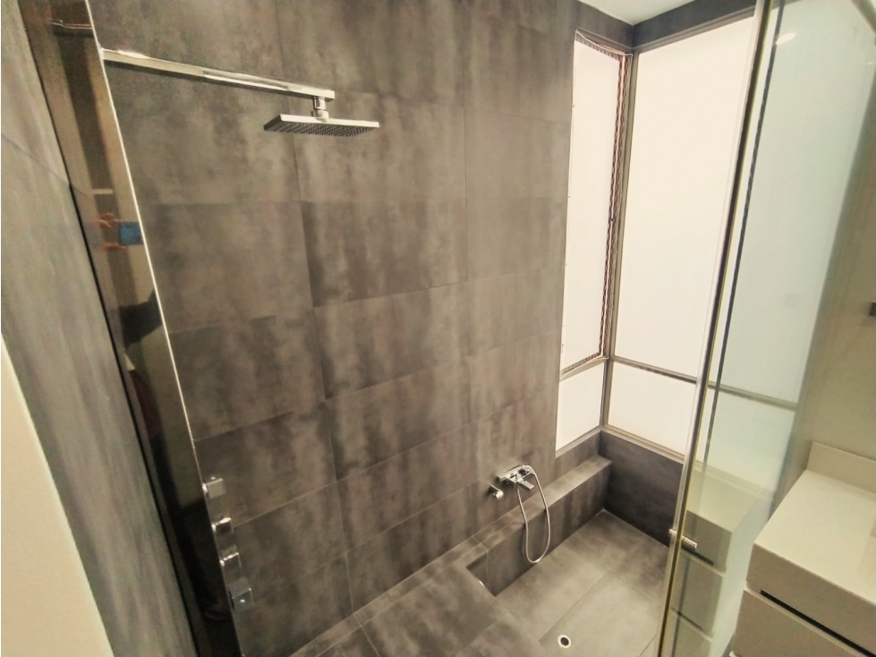 Apartamento en arriendo en Los Balsos, Medellín · foto 21 de 24