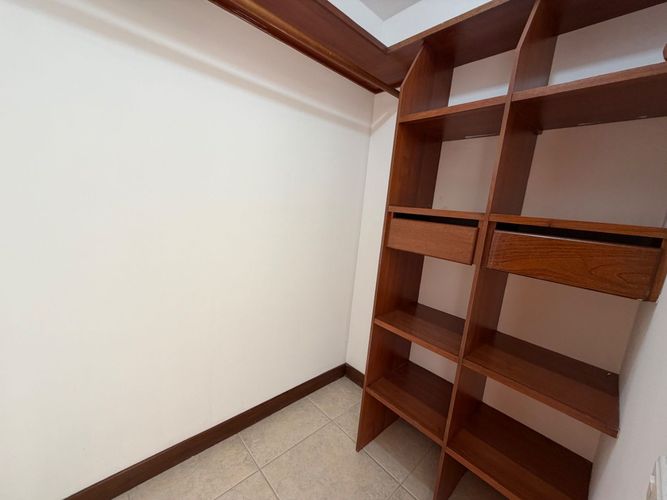 Apartamento de 3 alcobas en arriendo en Los Balsos, Medellín, 127 m² · foto 9 de 14
