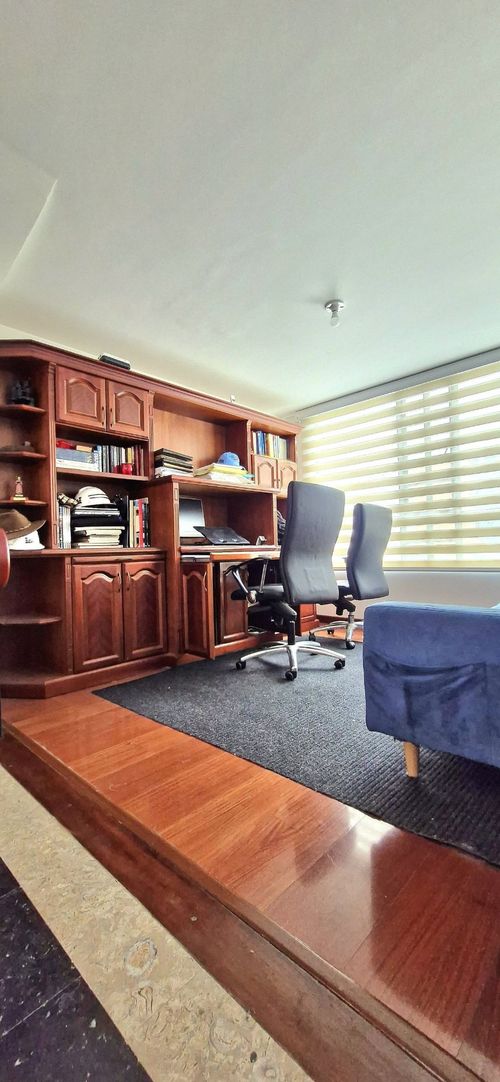 Casa de 5 alcobas en venta en Ub. El Recreo, Tunja, 235 m² · foto 11 de 15