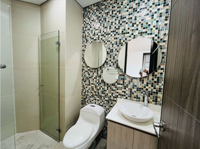 Apartamento de 3 alcobas en arriendo en San Lucas, Medellín, 339 m² · foto 11 de 24