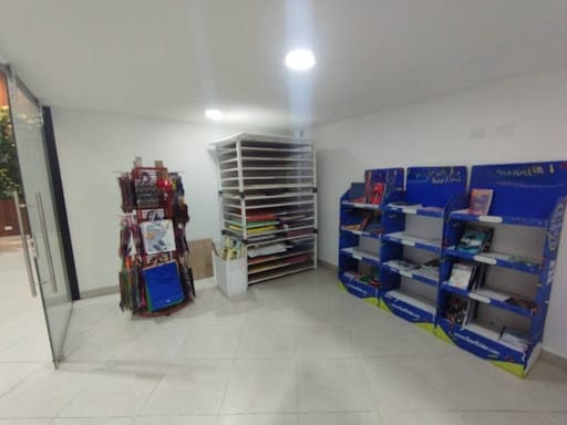 Local en arriendo en Cuchillas De San Jose, Rionegro, 33 m² · foto 2 de 6