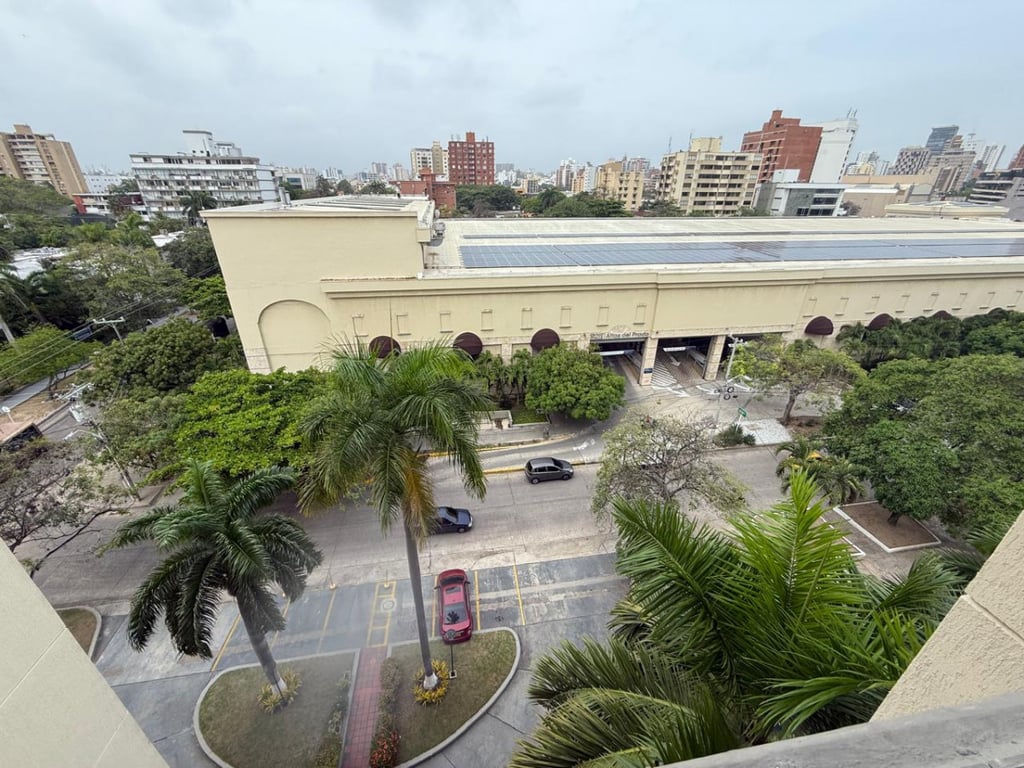 Apartamento en venta en Altos Del Prado, Barranquilla · foto 3 de 12
