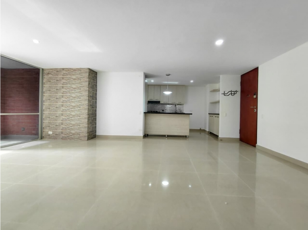 Apartment for rent in Loma de las brujas, Envigado