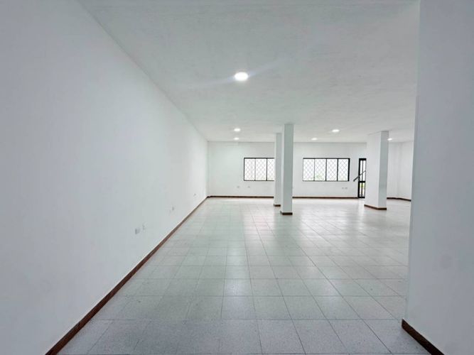 Local en arriendo en Sotomayor, Bucaramanga, 137 m² · foto 2 de 11