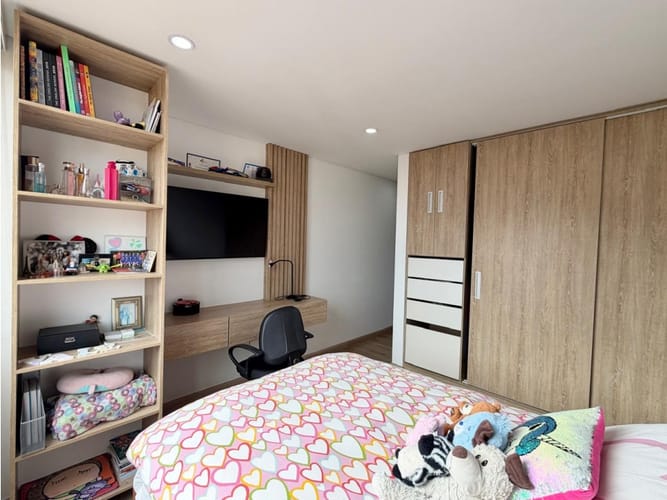 Apartamento de 3 alcobas en venta en Escuela De Infanteria, Bogotá, 162 m² · foto 9 de 20