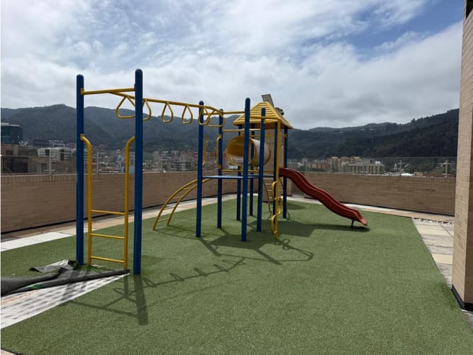 Apartamento de 3 alcobas en venta en Escuela De Infanteria, Bogotá, 162 m² · foto 19 de 20
