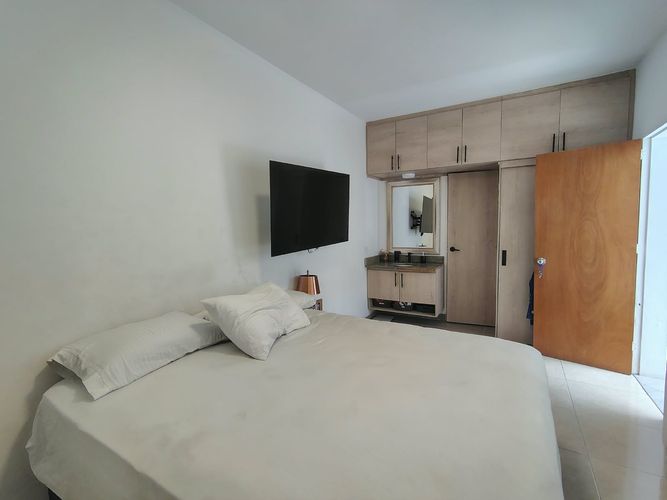Oficina en arriendo en Laureles, Medellín, 210 m² · foto 8 de 15