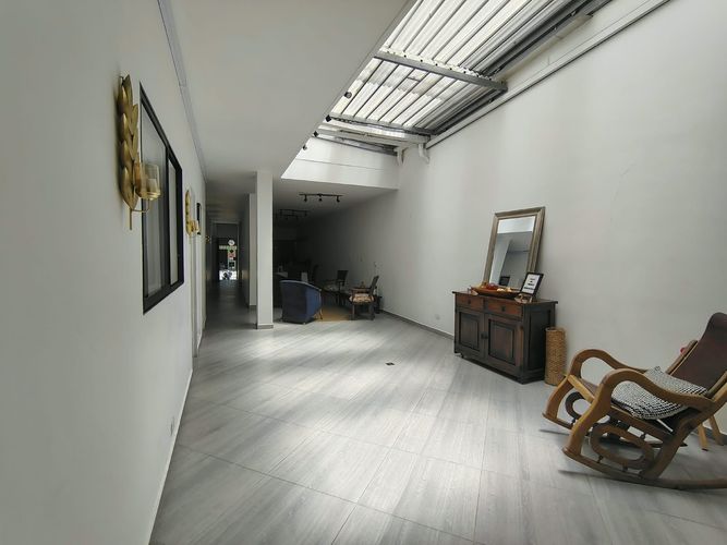 Oficina en arriendo en Laureles, Medellín, 210 m² · foto 3 de 15