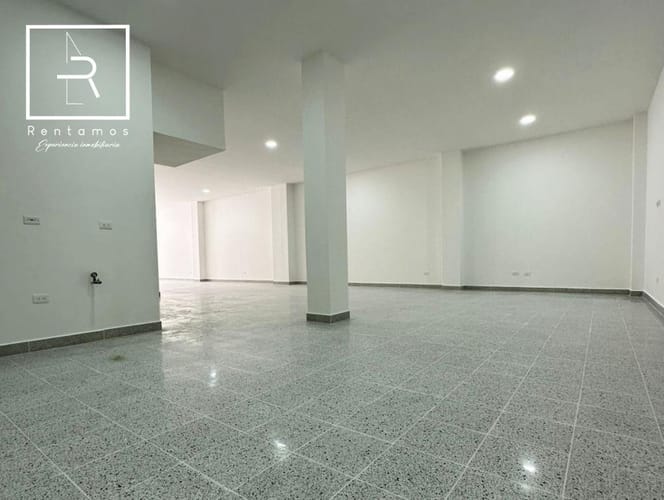 Local en venta en La Gloria, Itagüí, 200 m² · foto 8 de 15