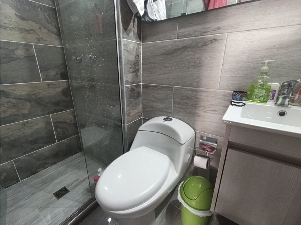 Apartamento en venta en Bombona No.1, Medellín · foto 10 de 12