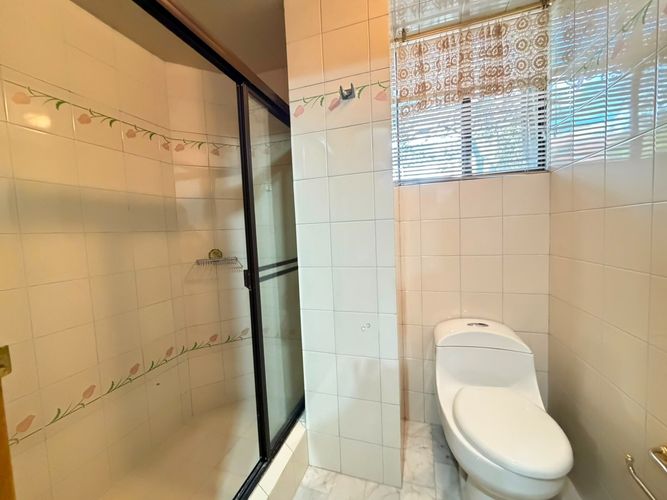 Apartamento de 4 alcobas en venta en El Retiro, Bogotá, 271 m² · foto 21 de 21