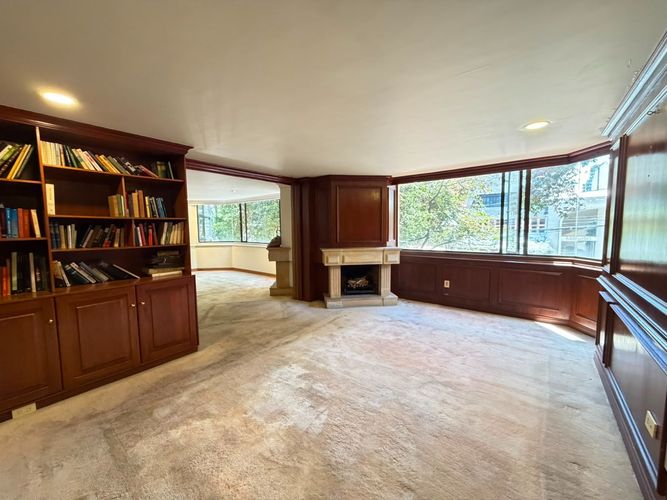 Apartamento de 4 alcobas en venta en El Retiro, Bogotá, 271 m² · foto 5 de 21