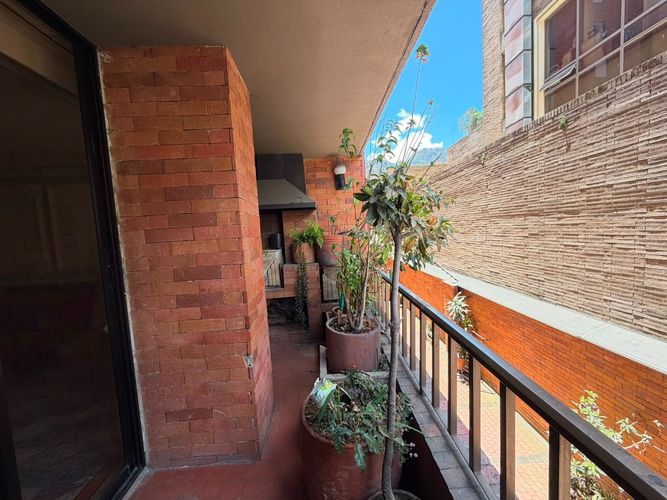 Apartamento de 4 alcobas en venta en El Retiro, Bogotá, 271 m² · foto 7 de 21