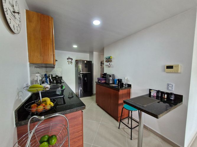 Apartamento de 3 alcobas en venta en El Trapiche, Sabaneta, 86 m² · foto 18 de 19