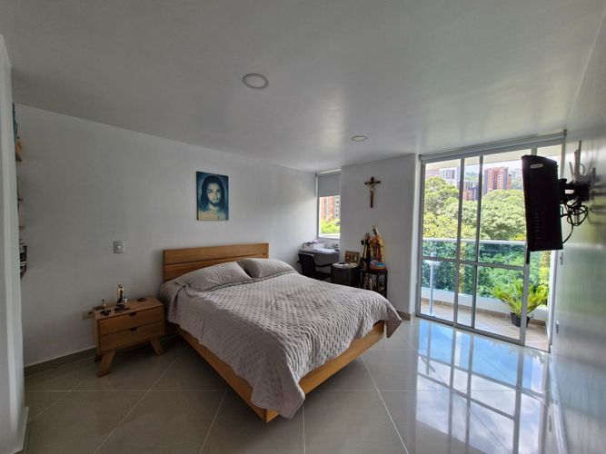 Apartamento de 3 alcobas en venta en El Trapiche, Sabaneta, 86 m² · foto 7 de 19