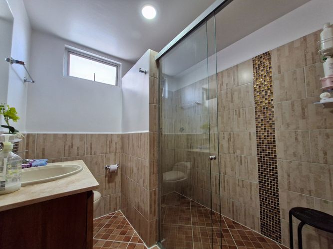 Apartamento de 3 alcobas en venta en El Trapiche, Sabaneta, 86 m² · foto 15 de 19