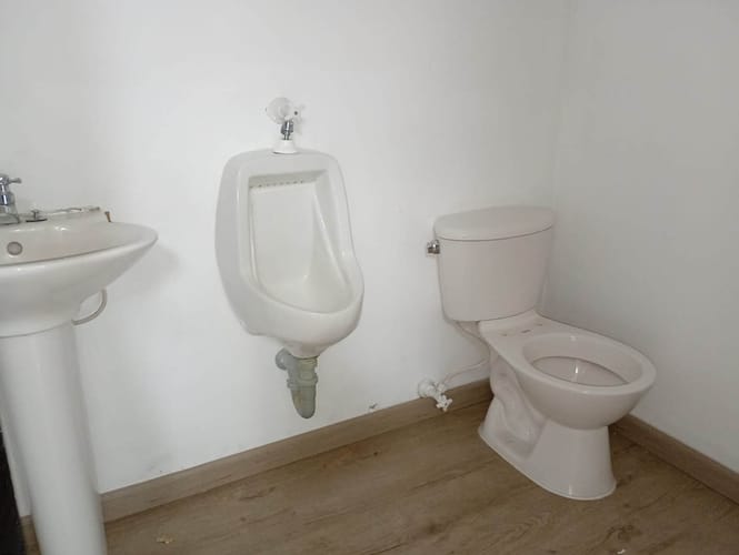 Oficina en arriendo en El Poblado, Medellín, 82 m² · foto 7 de 7