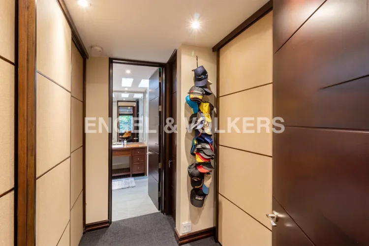 Apartamento de 4 alcobas en venta en Los Rosales, Bogotá, 524 m² · foto 21 de 24
