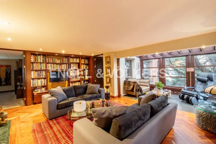 Apartamento de 4 alcobas en venta en Los Rosales, Bogotá, 524 m² · foto 14 de 24