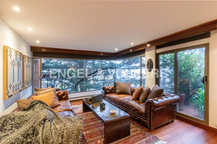 Apartamento de 4 alcobas en venta en Los Rosales, Bogotá, 524 m² · foto 5 de 24