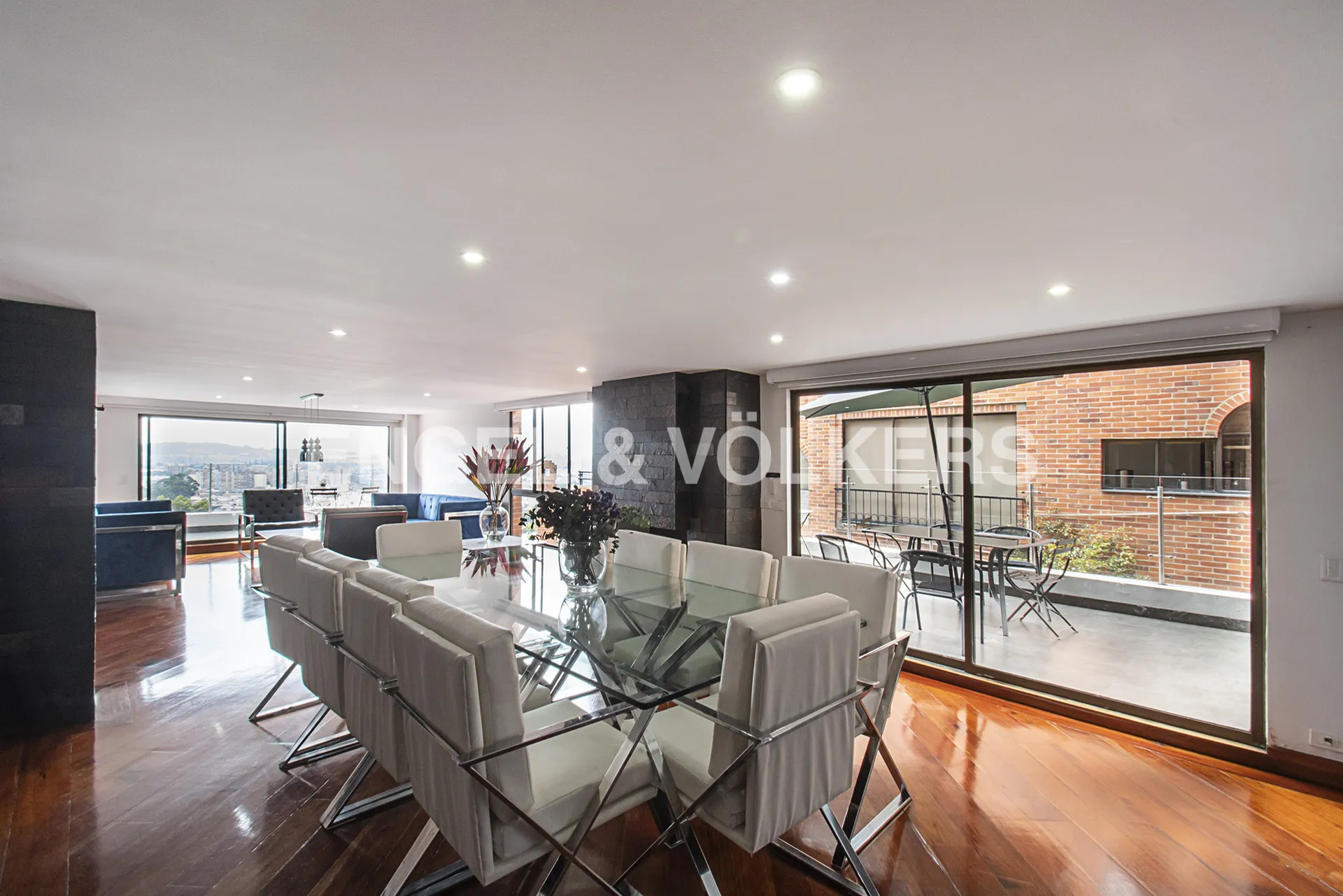 Apartamento en venta en Bosque De Pinos, Bogotá · foto 3 de 21