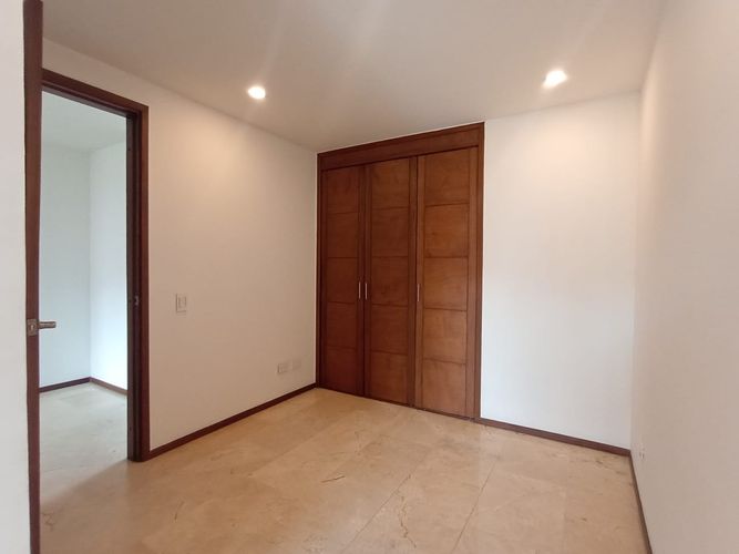 Apartamento de 3 alcobas en arriendo en Laureles, Medellín, 78 m² · foto 5 de 18