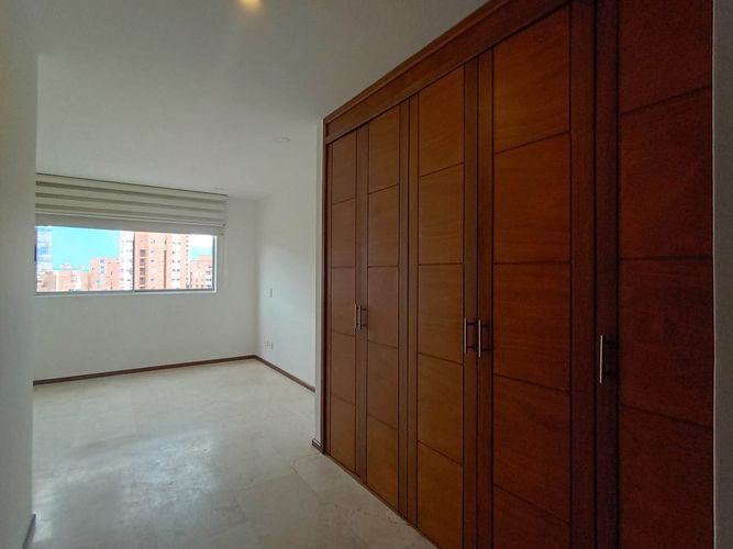 Apartamento de 3 alcobas en arriendo en Laureles, Medellín, 78 m² · foto 8 de 18