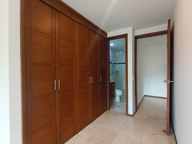 Apartamento de 3 alcobas en arriendo en Laureles, Medellín, 78 m² · foto 10 de 18