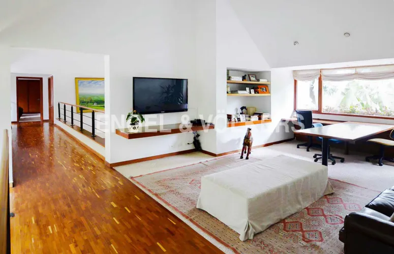 Casa de 4 alcobas en venta en Santa Ana, Bogotá, 834 m² · foto 11 de 17