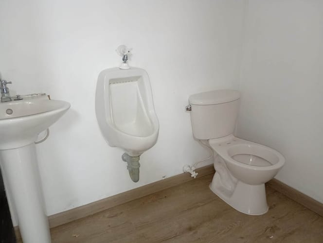 Oficina en arriendo en El Poblado, Medellín, 80 m² · foto 4 de 9