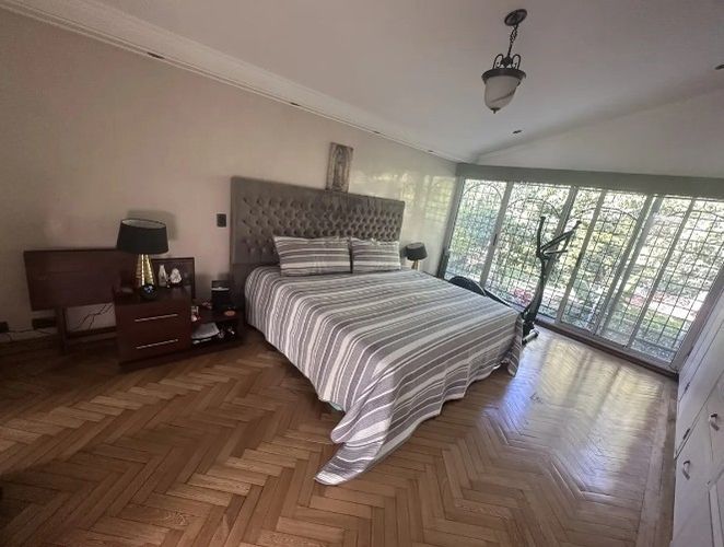 Apartamento de 3 alcobas en venta en Loma De Los Bernal, Medellín, 130 m² · foto 11 de 18