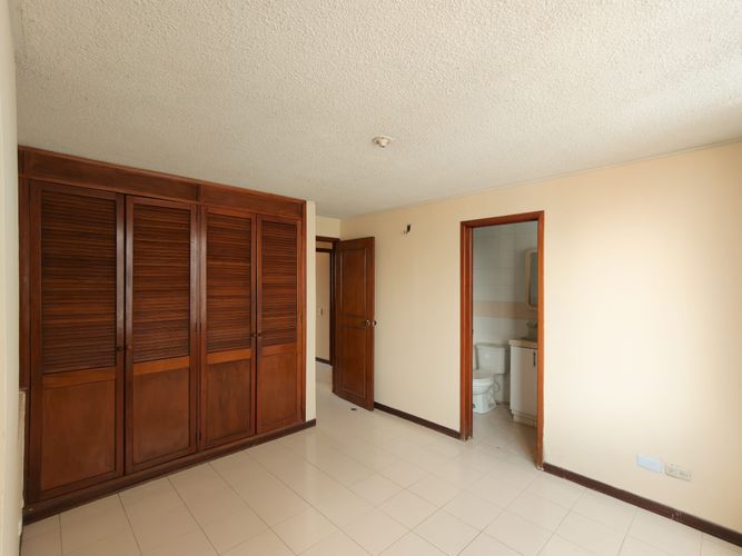 Apartamento de 3 alcobas en venta en Mejoras Publicas, Bucaramanga, 94 m² · foto 10 de 20