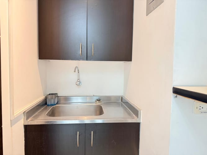 Oficina en arriendo en Alejandria, Medellín, 50 m² · foto 5 de 10