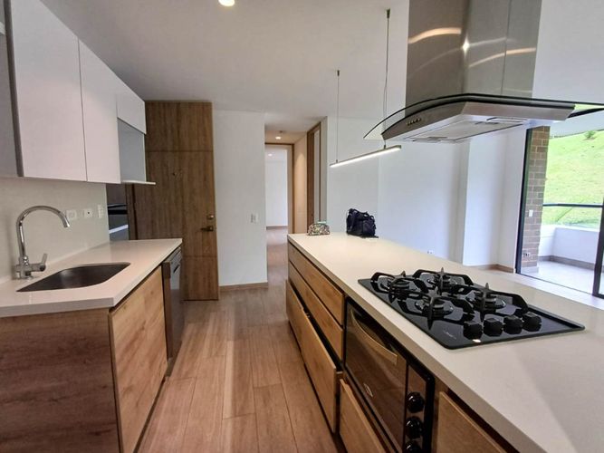 Apartamento de 2 alcobas en venta en Santa Elena, El Retiro, 67 m² · foto 22 de 24