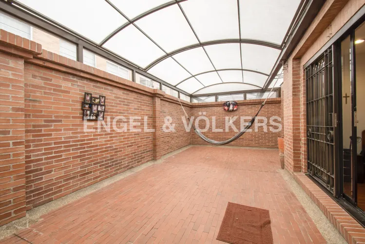 Apartamento de 3 alcobas en venta en Chicó Reservado, Bogotá, 185 m² · foto 8 de 15