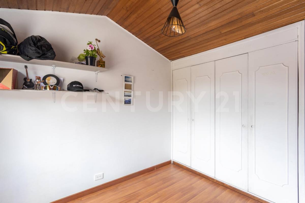 Apartamento en venta en Santa Helena, Bogotá · foto 17 de 24
