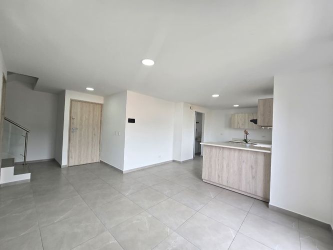 Apartamento de 2 alcobas en venta en Belén, Medellín, 112 m² · foto 2 de 15