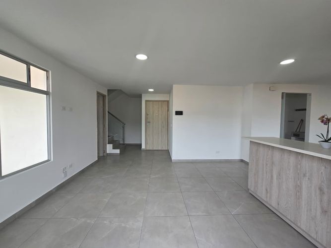 Apartamento de 2 alcobas en venta en Belén, Medellín, 112 m² · foto 3 de 15