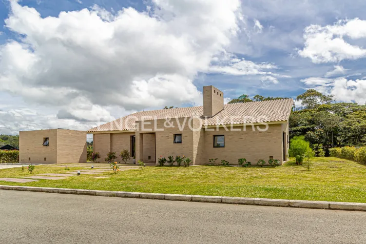 Casa de 1 alcoba en venta en Lomitas, La Ceja, 128 m² · foto 10 de 11