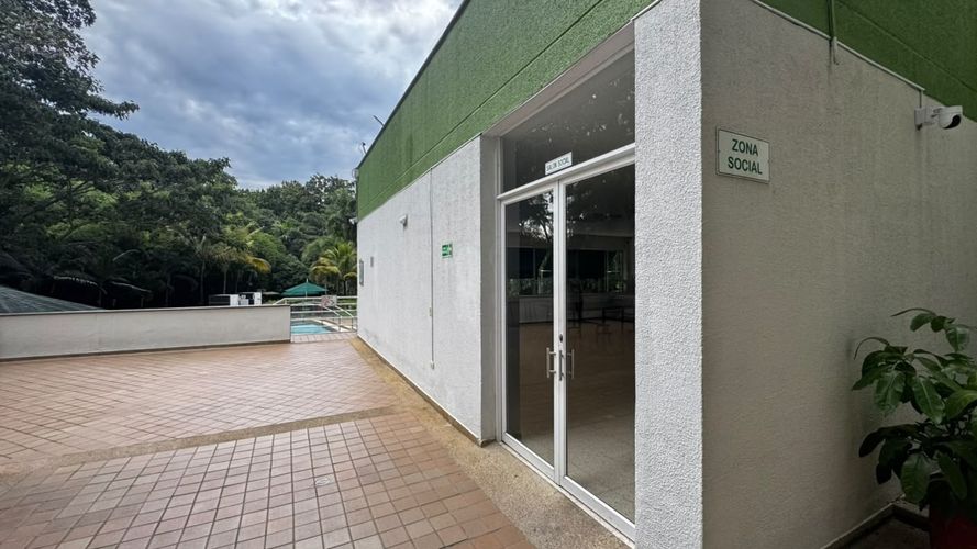 Apartamento de 3 alcobas en venta en Conjunto Torres De Aragon, Floridablanca, 85 m² · foto 3 de 20