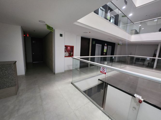 Oficina en arriendo en Laura Vicuña, Chía, 27 m² · foto 11 de 12