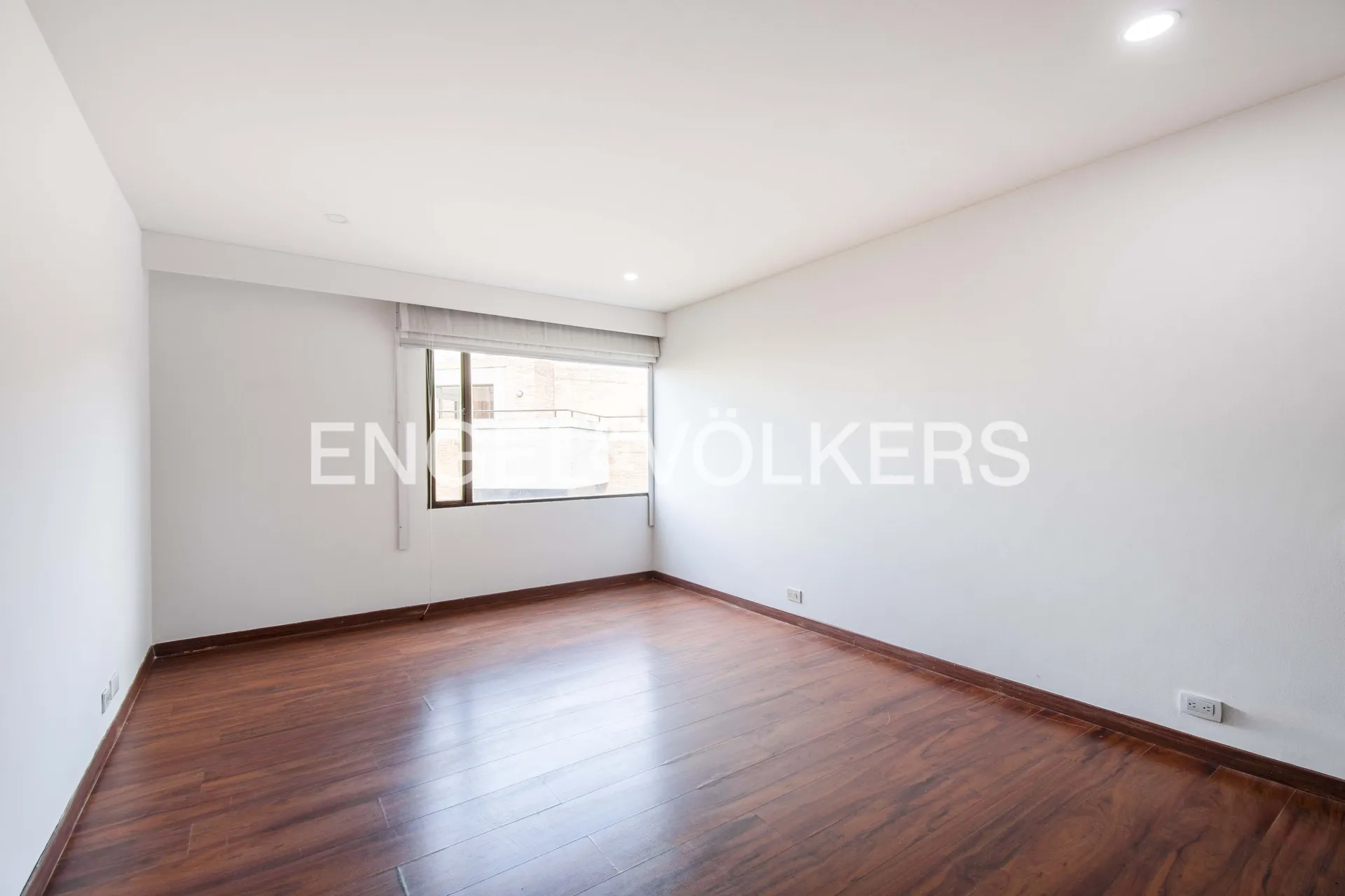Apartamento en venta en Los Rosales, Bogotá · foto 7 de 9