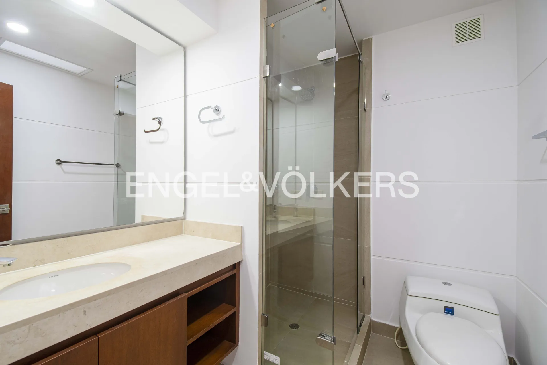 Apartamento en venta en Los Rosales, Bogotá · foto 6 de 9