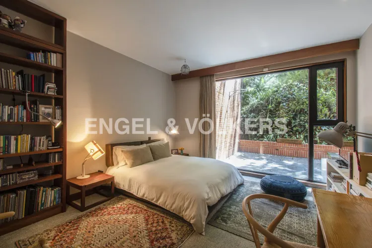 Apartamento de 3 alcobas en venta en Chicó Alto, Bogotá, 344 m² · foto 17 de 19